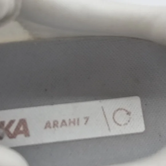 Hoka Arahi 7 Women's Running Shoes, White, US 6B – Preowned - Picture 3 of 13